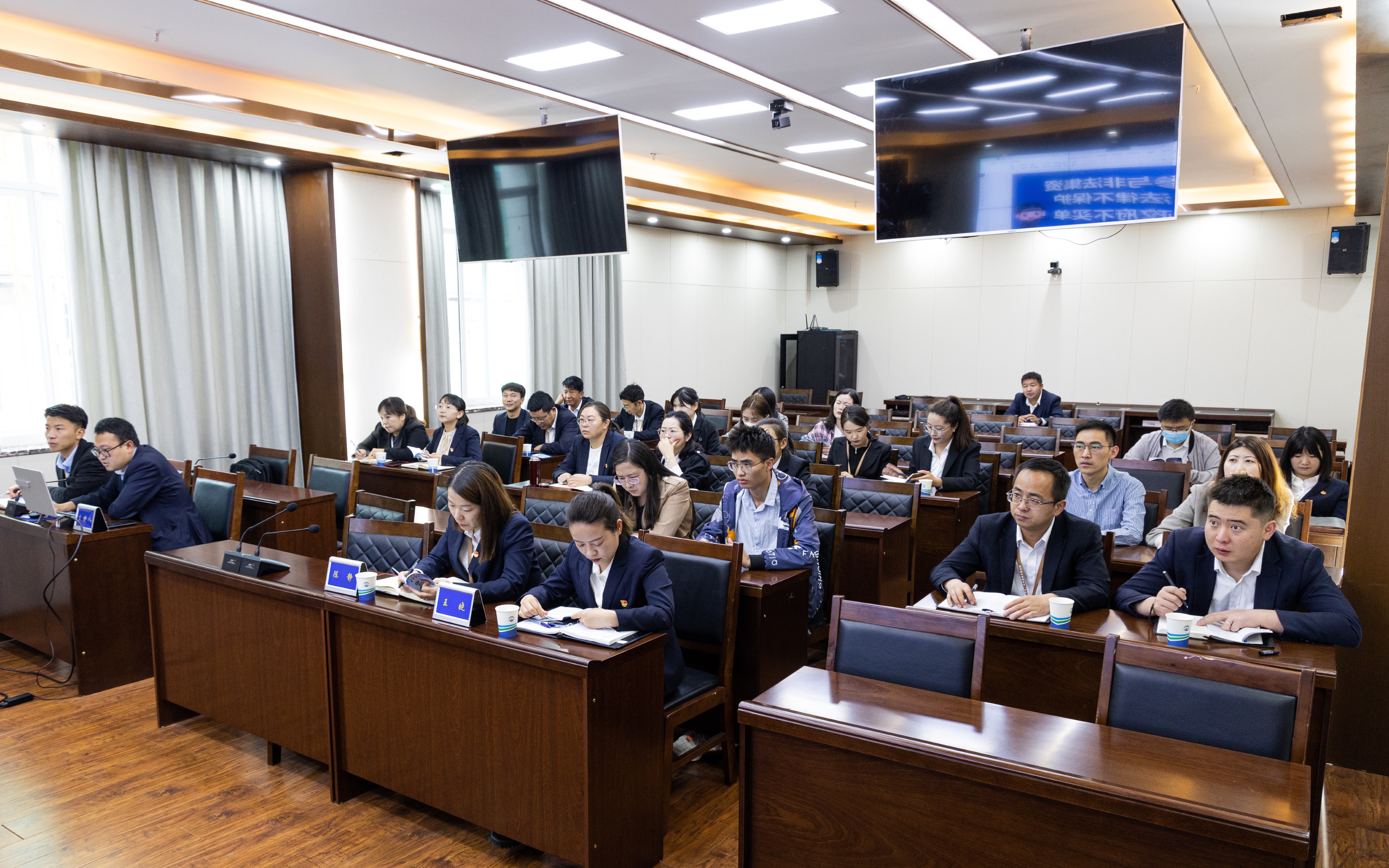 德信控股集团有限公司