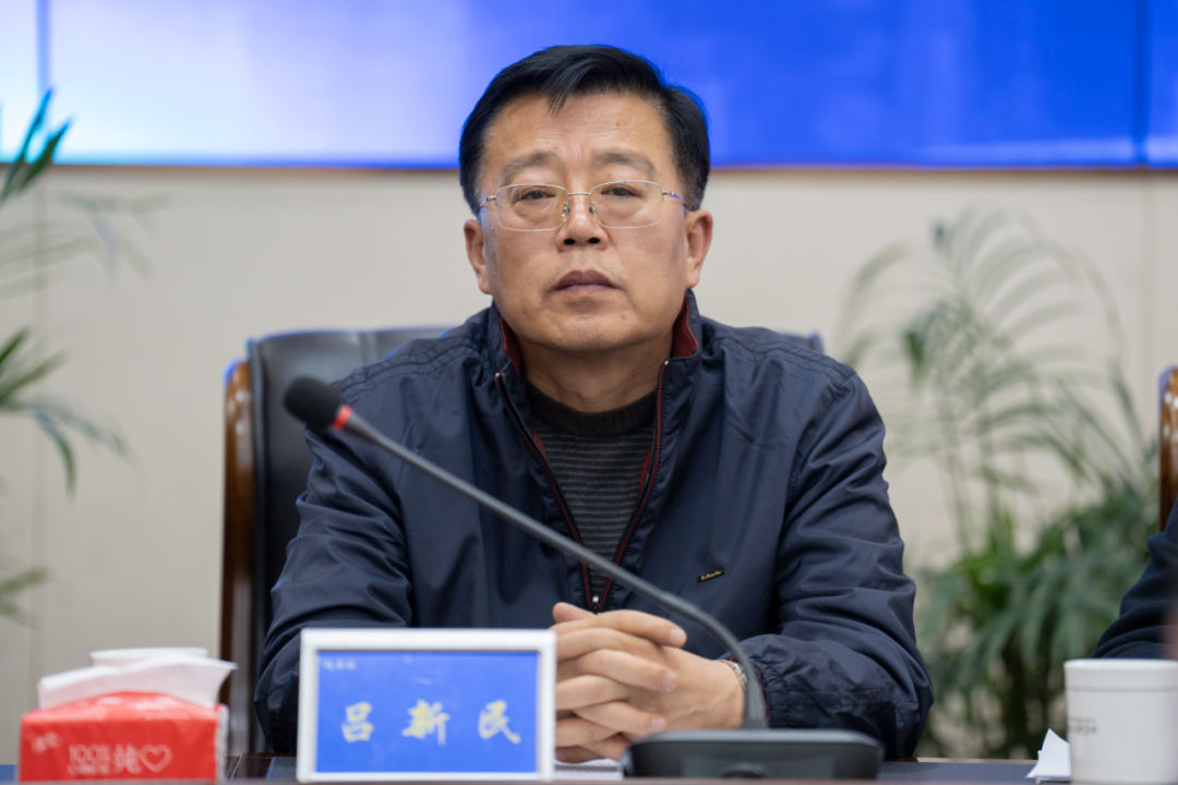 266381814138020713737809199 吕新民.png